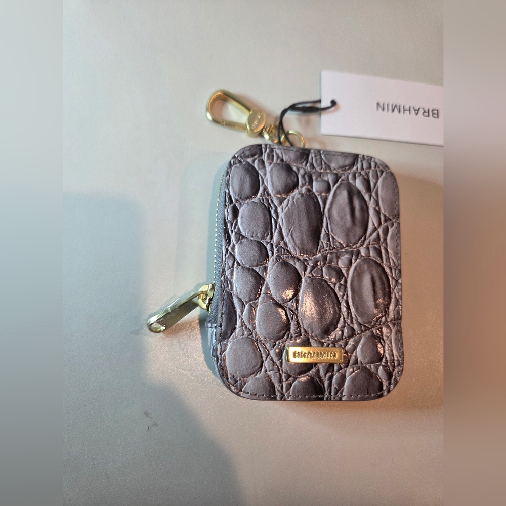 New with Tags Brahmin Dove Vanderbilt Katelynn Clip Pouch Wallet Credit Card Hol